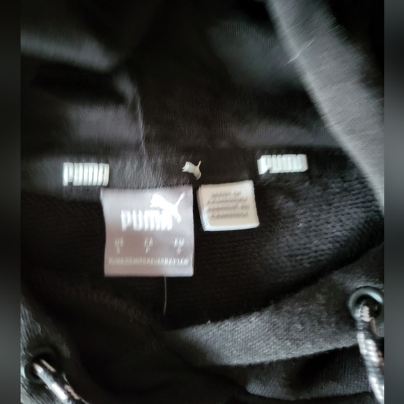 NEW  PUMA Black Hoodie Women, Size Small - Picture 3 of 4